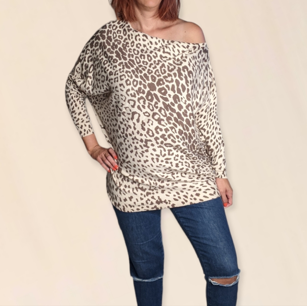 ENTRO • ANTHROPOLOGIE Leopard Print Off The Shoulder Tinic Top ~ NWT